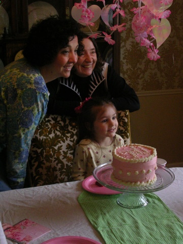 birthday-ella-4th-grandmas