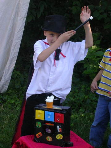 Backyard Circus 2009 Jeffrey